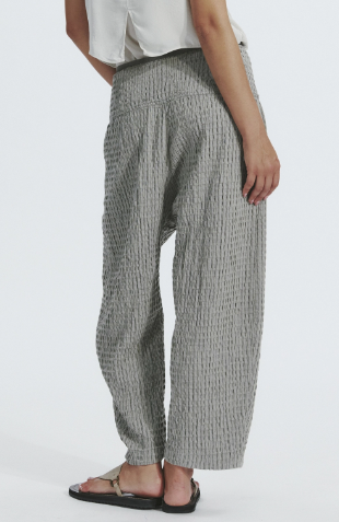 Pantalone con taschine a righe in tessuto goffrato cotone e viscosa ZA103- Transit Par Such - immagine 4